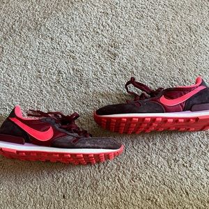 Nike Internationalist Sneakers 7.5